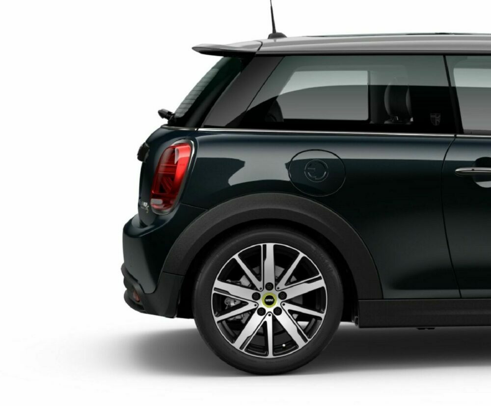 Mini Cooper Se Yours Edition Checkout Mini Hk Official Online Store